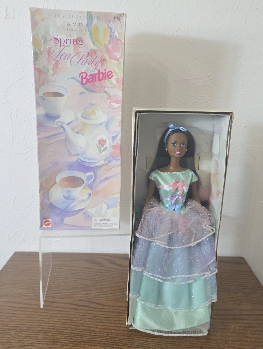1997 Avon Exclusive Special Edition Spring Tea Party African American Barbie